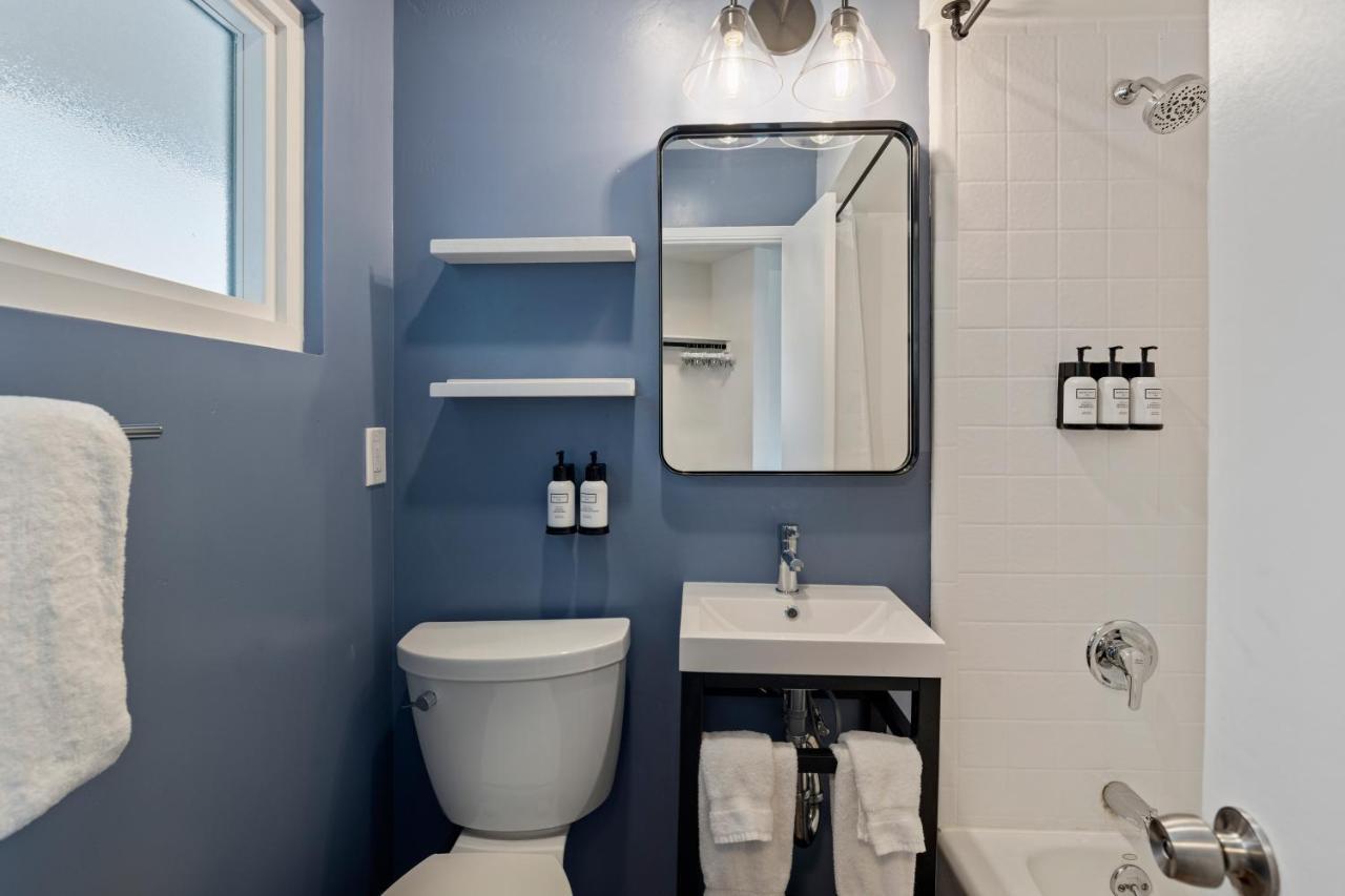 Hotel Sea Harbor - 2*