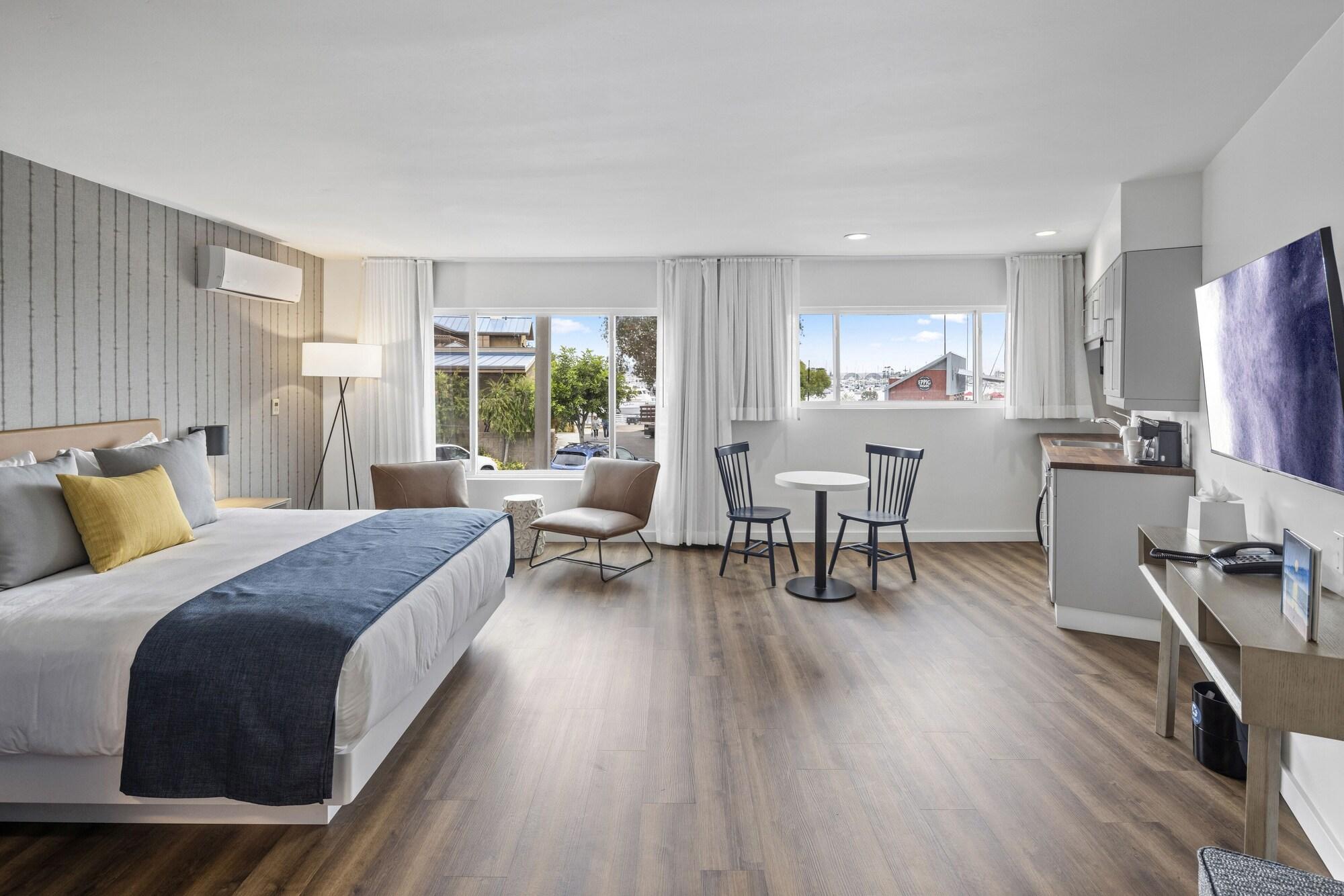 Hotel Sea Harbor - 2*
