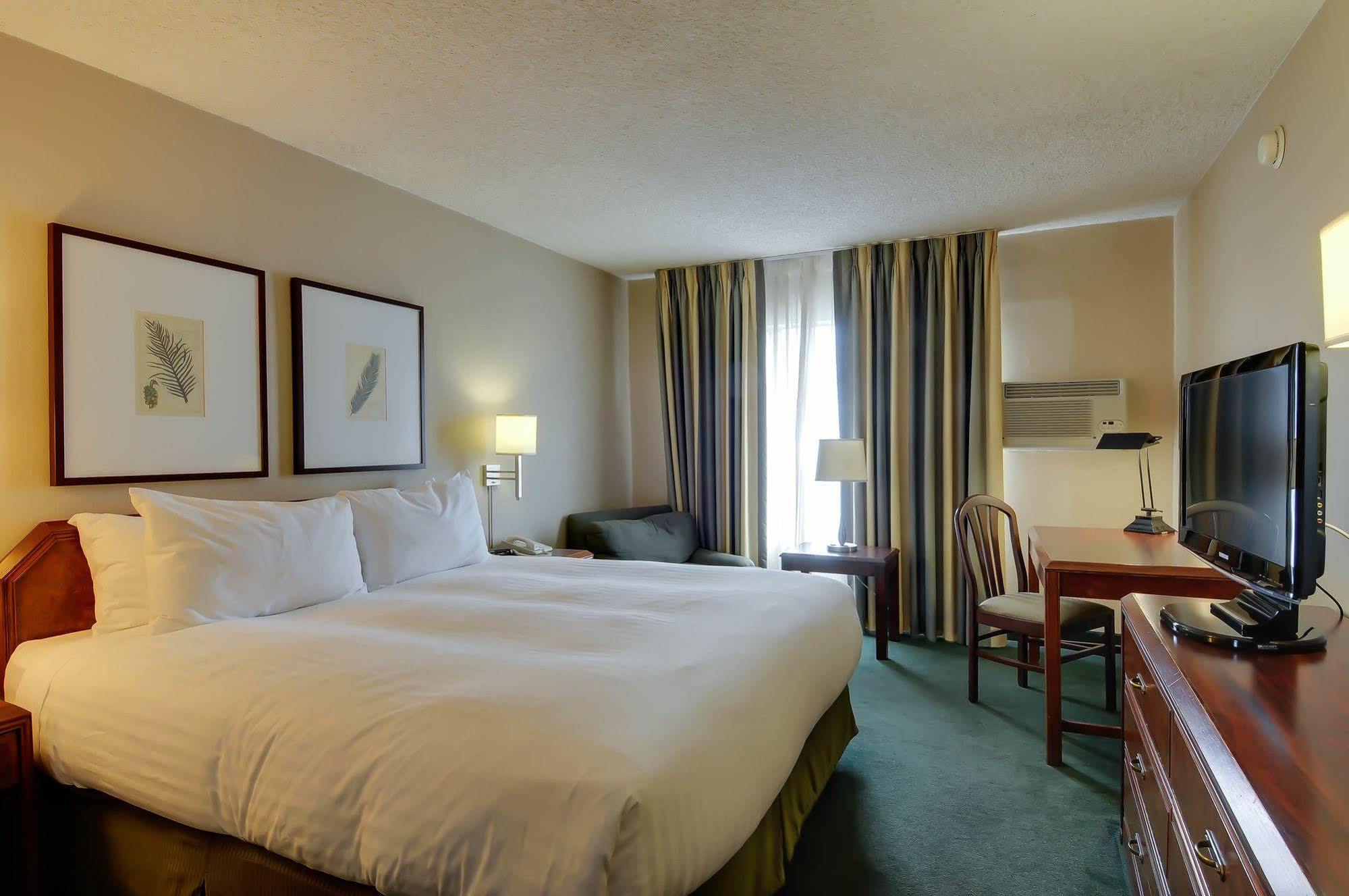 Hotel Sea Harbor - San Diego