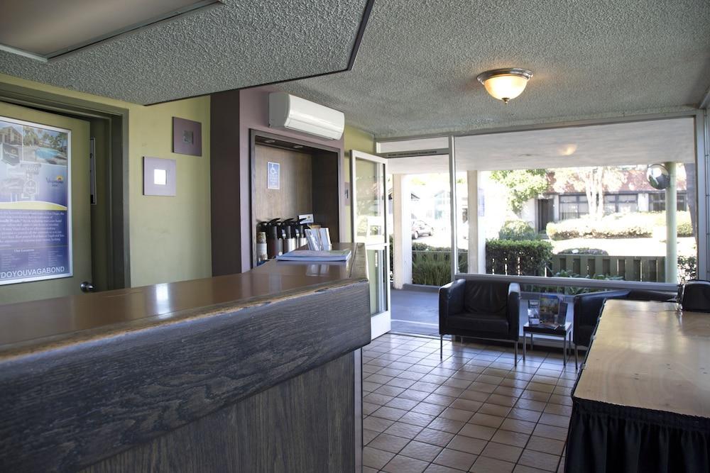 Hotel Sea Harbor -